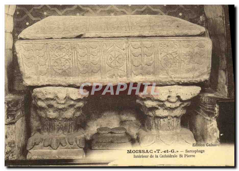 CPA Moissac Sarcophage Interieur de la cathedrale St Pierre 