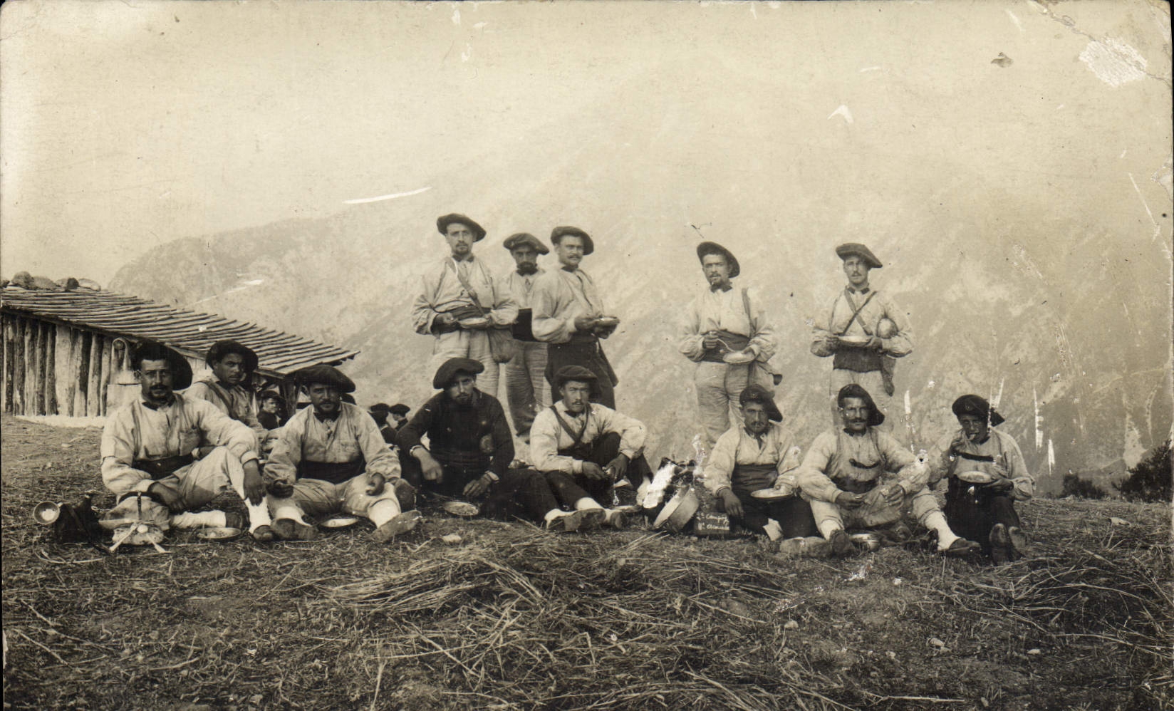 CARTE PHOTO Militaria Chasseurs Alpins 