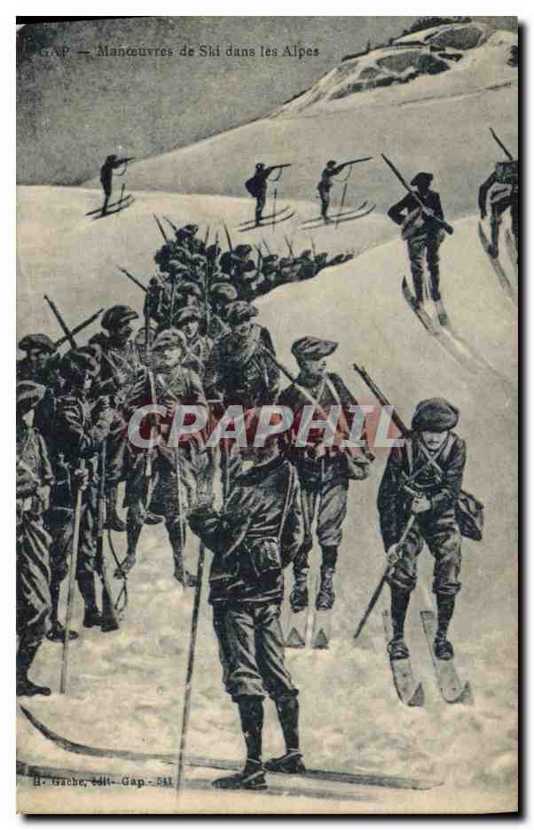 CPA Militaria Chasseurs Alpins Manoeuvres de ski dans les Alpes