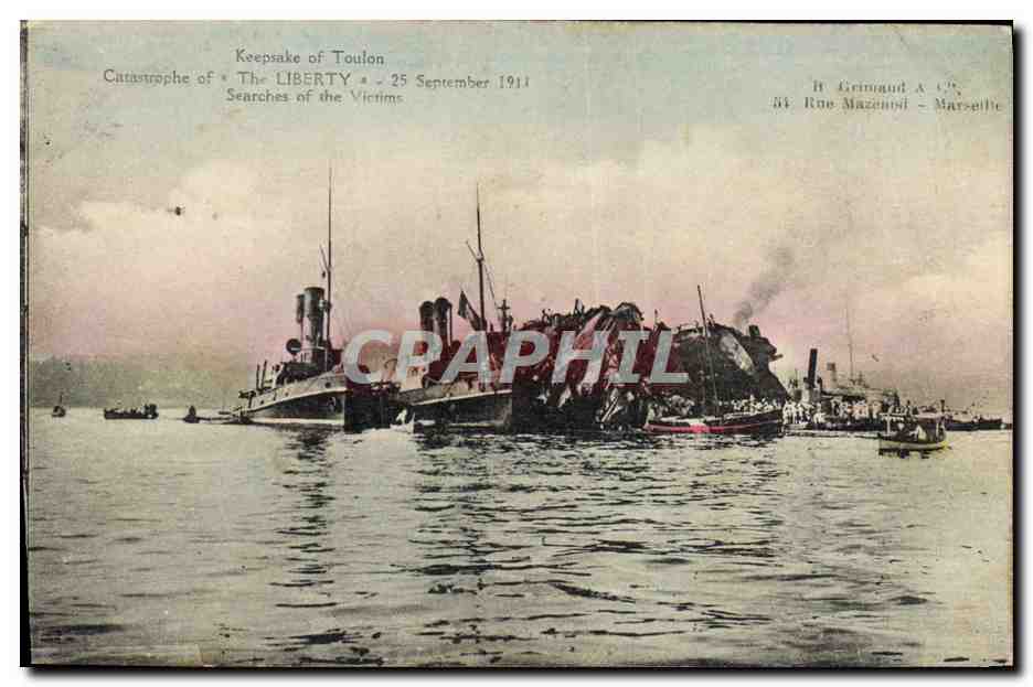 CPA Bateau Catastrophe du Liberte 