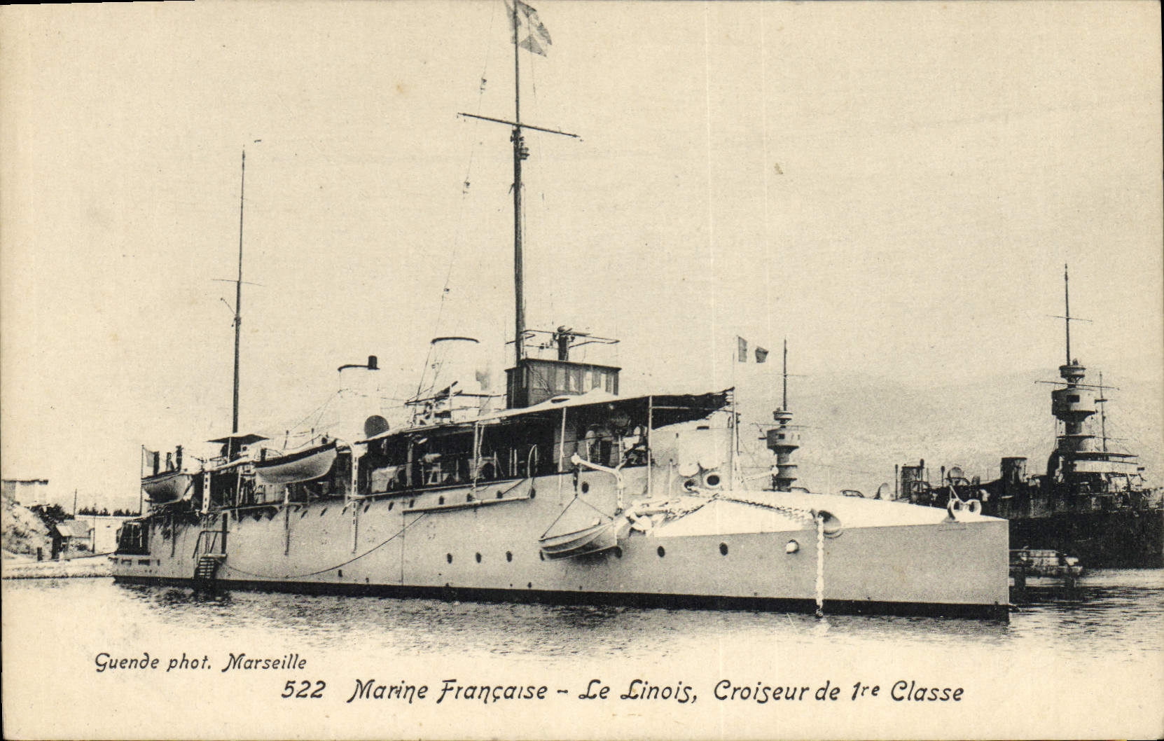 Le Linois, Croiseur de 1re Classe — Marine Française — Guendé phot. Marseille 522