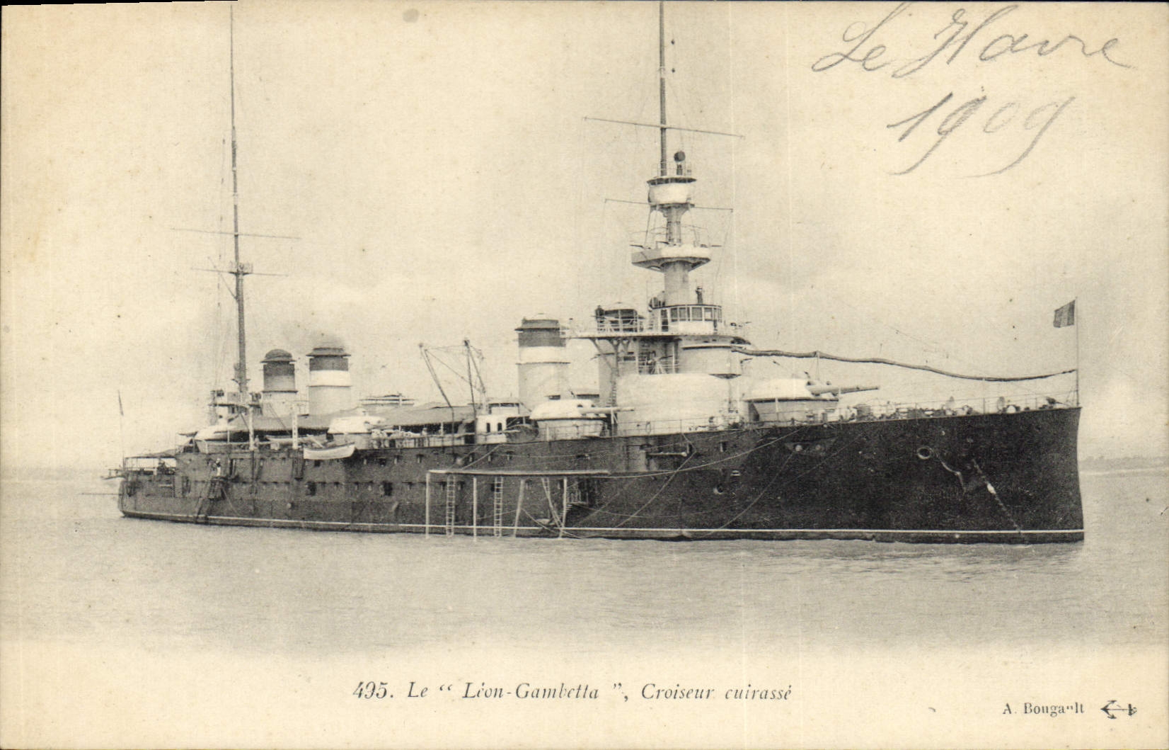 Le "Lion-Gambetta", Croiseur cuirassé — A. Bougaillt, n° 495