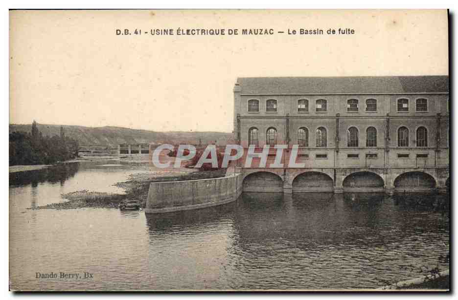 CPA Electricite Usine electrique de Mauzac Le bassin de fuite 