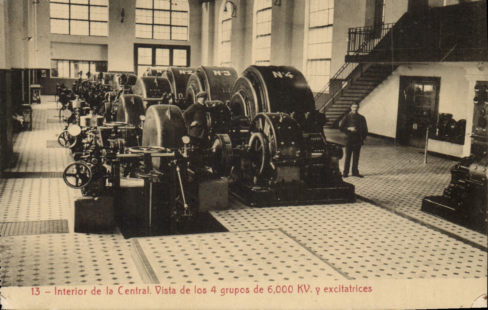 Intérieur de la Centrale — Vue des 4 groupes de 6.000 KV et excitatrices — Odeveca, Barcelone