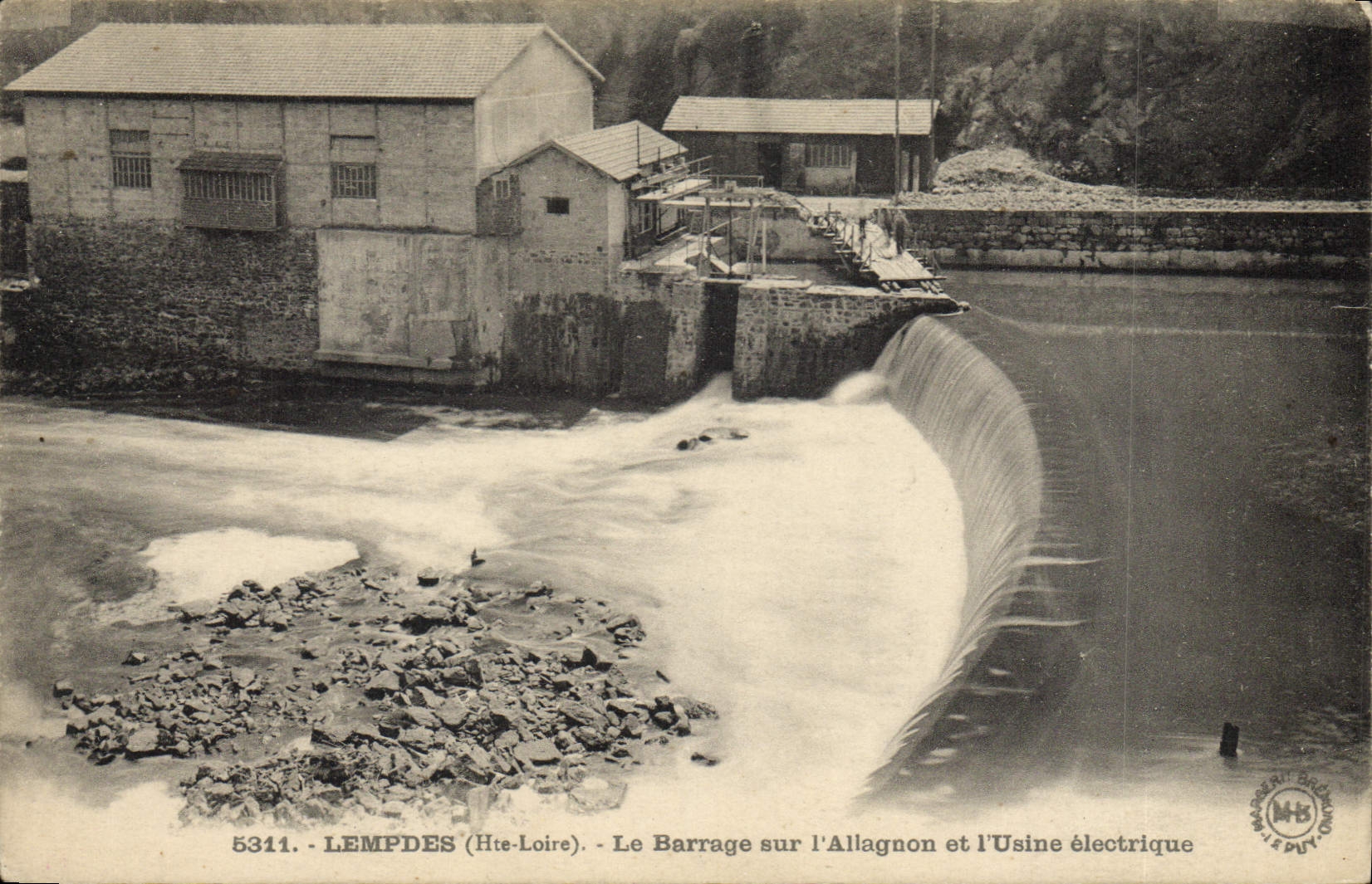 Lempdes (Hte-Loire) — Le Barrage sur l'Allagnon et l'Usine électrique — éditeur MB, n° 5311