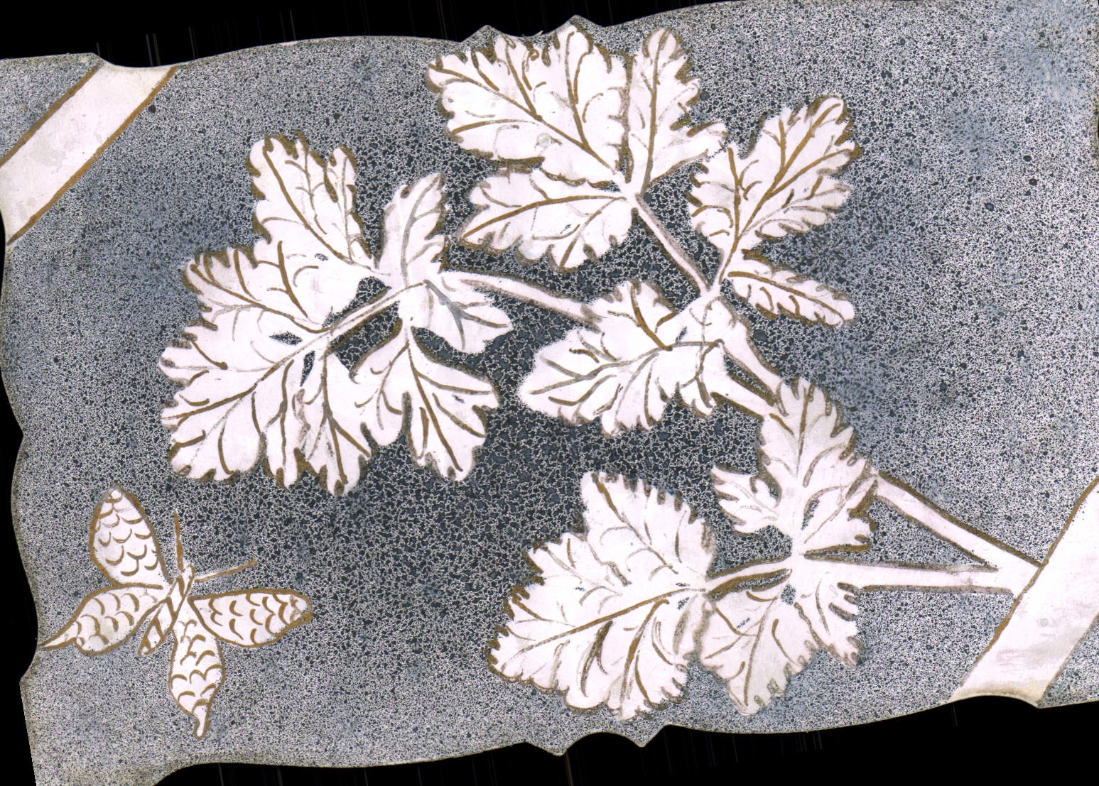 CPA Fantaisie Fleurs Papillon