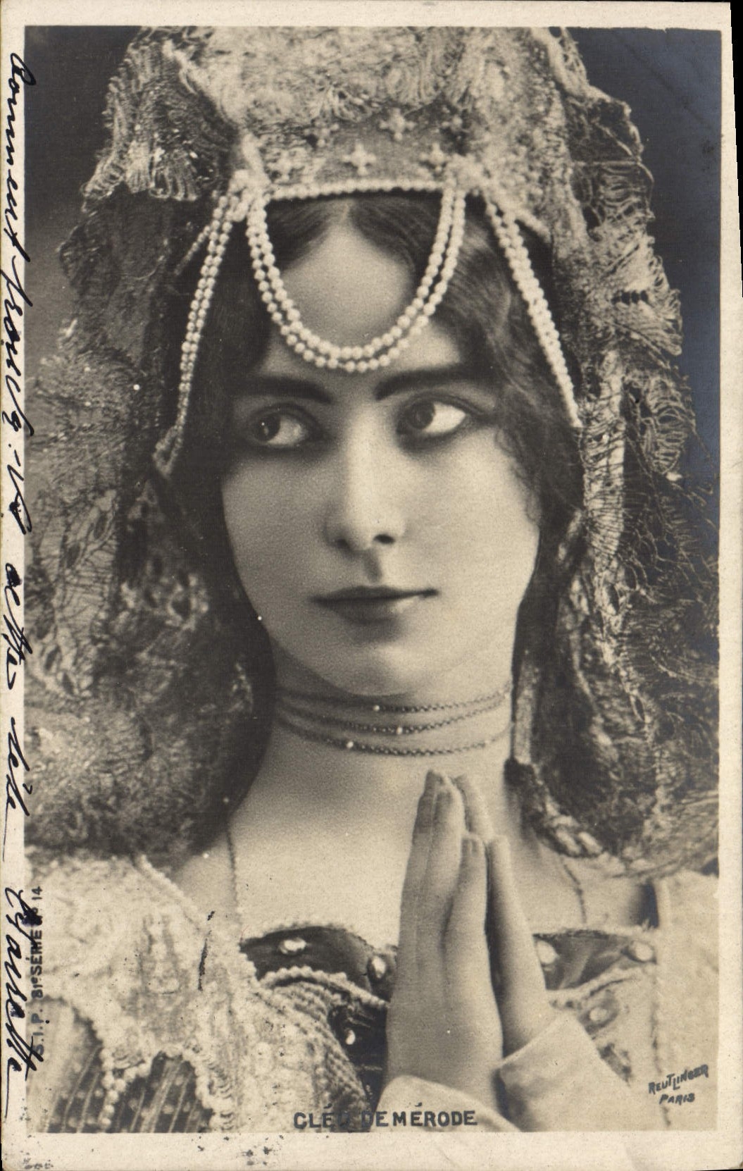 Cléde de Mérode — en costume oriental — éditée par Reutimann, Paris