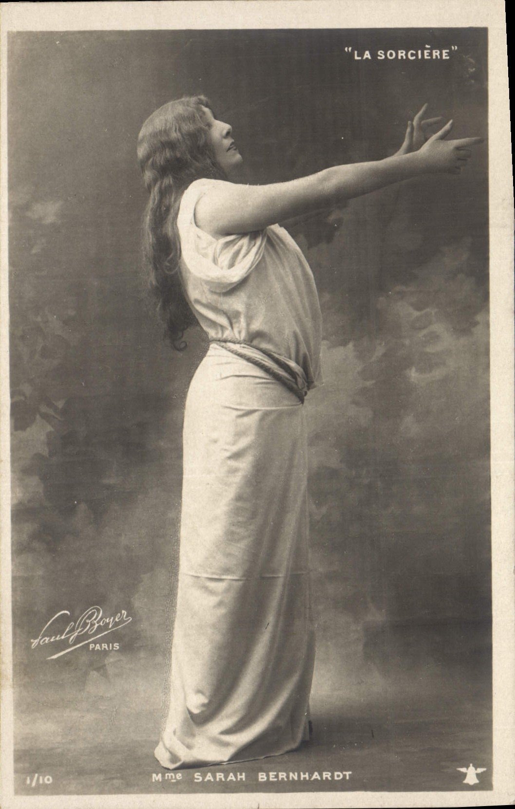 Signora Sarah Bernhardt — 'La Strega' — Saul Boyer, Parigi, serie 1/10