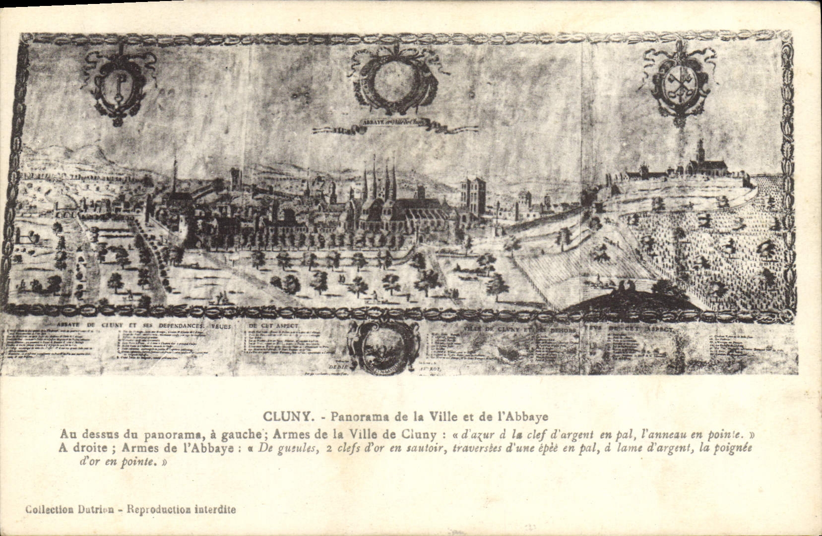 CPA Cluny Panorama de la ville et de l'abbaye 