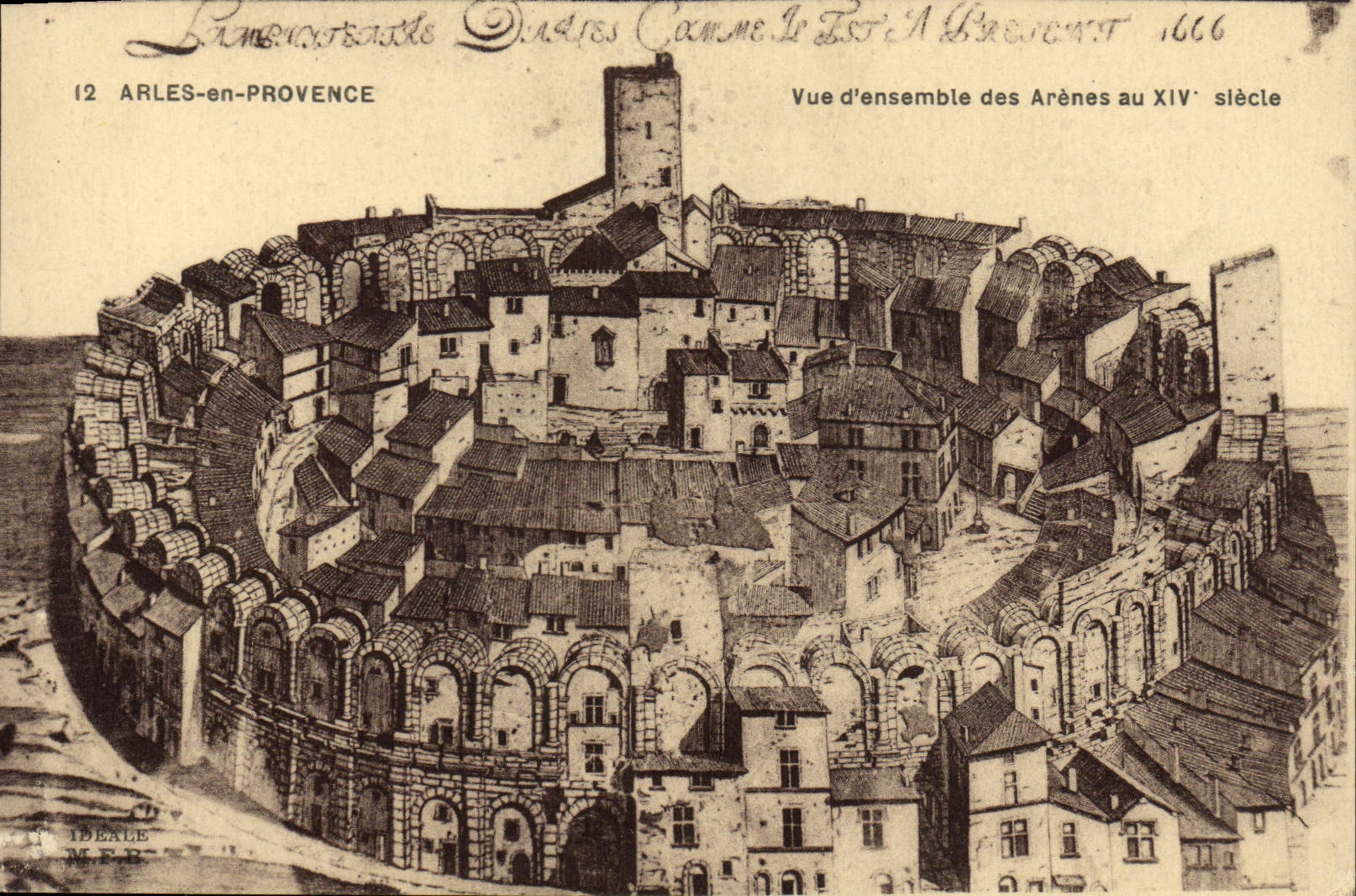 CPA Arles en Provence Vue d'ensemble des arenes au 14eme