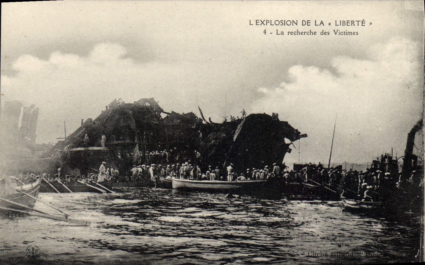 L'Explosion de la « Liberté » — 4 - La recherche des Victimes — Cliché Girand - Toulon