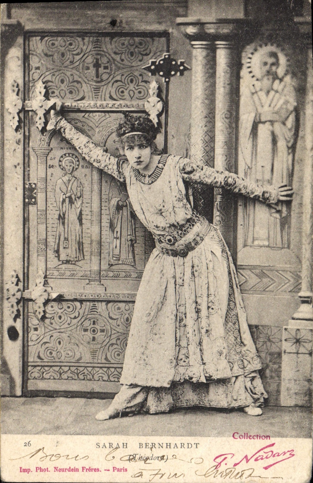 Sarah Bernhardt — Théodora — Imp. Phot. Neurdein Frères — Paris