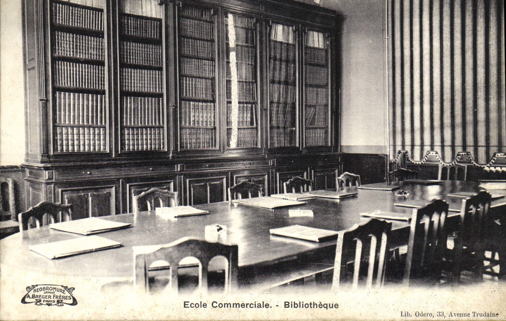 CPA Bibliotheque Ecole commerciale 