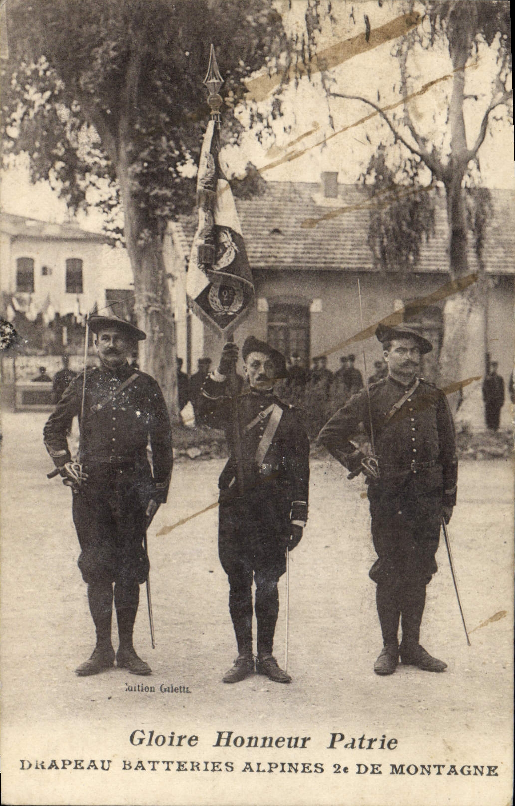 CPA Militaria Chasseurs Alpins Gloire Honneur Patrie Drapeau batteries alpines 2eme de montagne