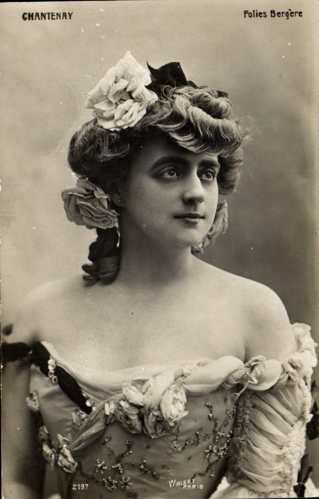 Chantenant — Folies Bergère — Walery Paris