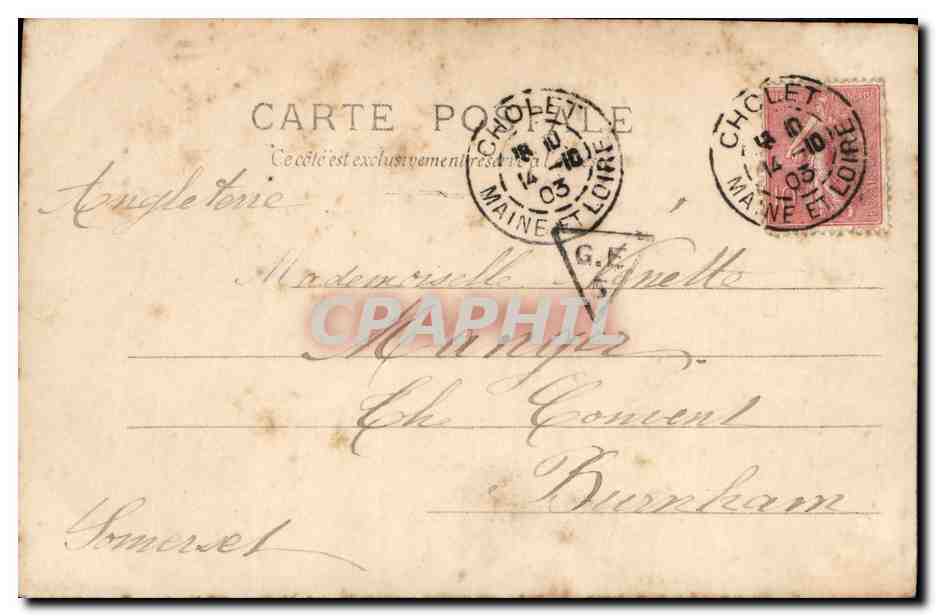 Jeune femme en robe légère et chapeau — en train de rouler de la pâte — éditée par Reutlinger Paris, série S.I.P. — Reverso