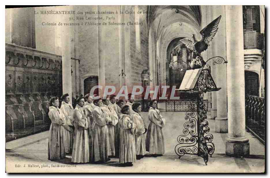 CPA La Manecanterie des petits chanteurs a la Croix de Bois Rue Lecourbe Paris Colonie de vacances a l'abbaye de Solesmes Aigle