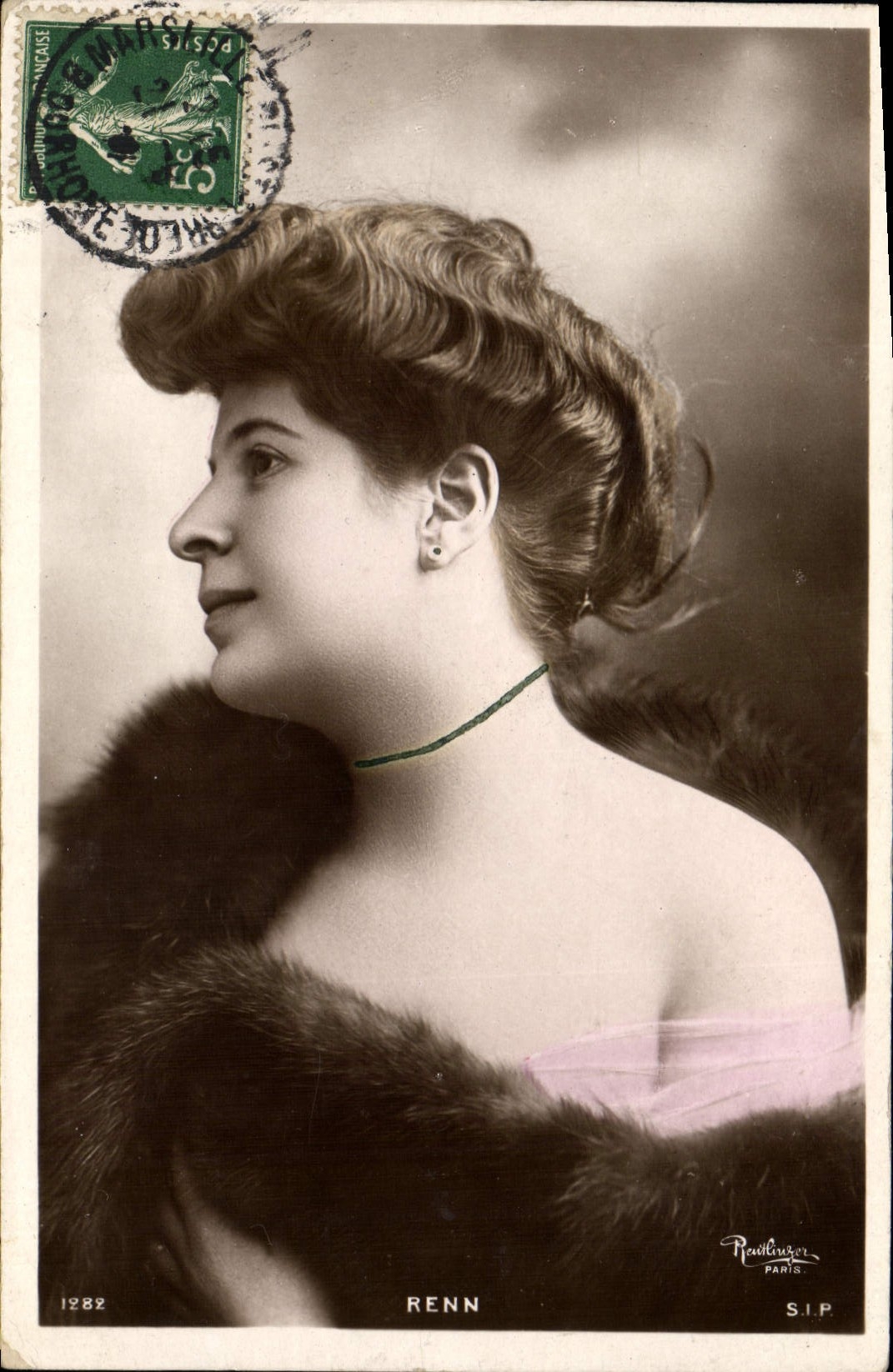 Portrait de femme — RENN — Raoulluzet, Paris, S.I.P.