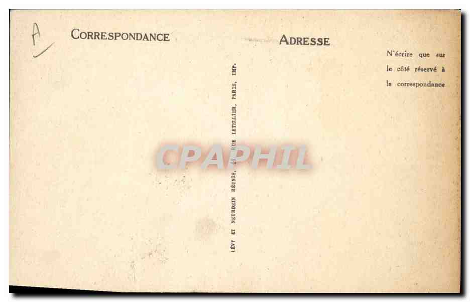 Paris — Bouquiniste et Notre-Dame — LL — Reverso