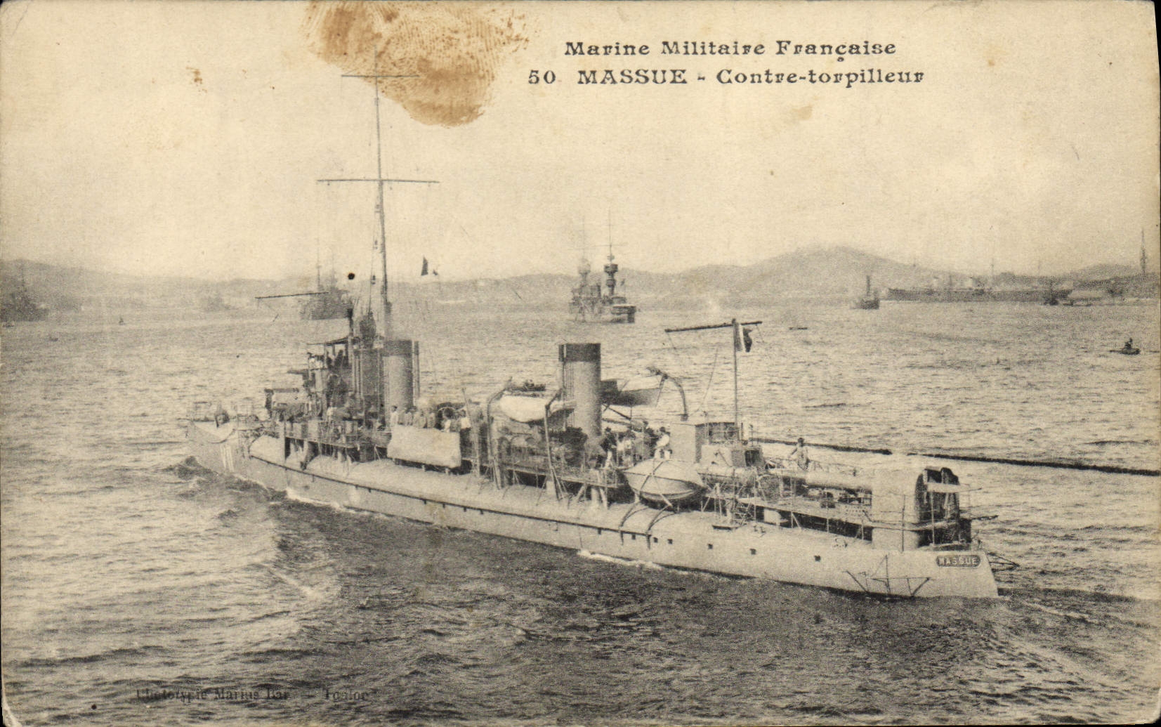 CPA Bateau Massue Contre Torpilleur 