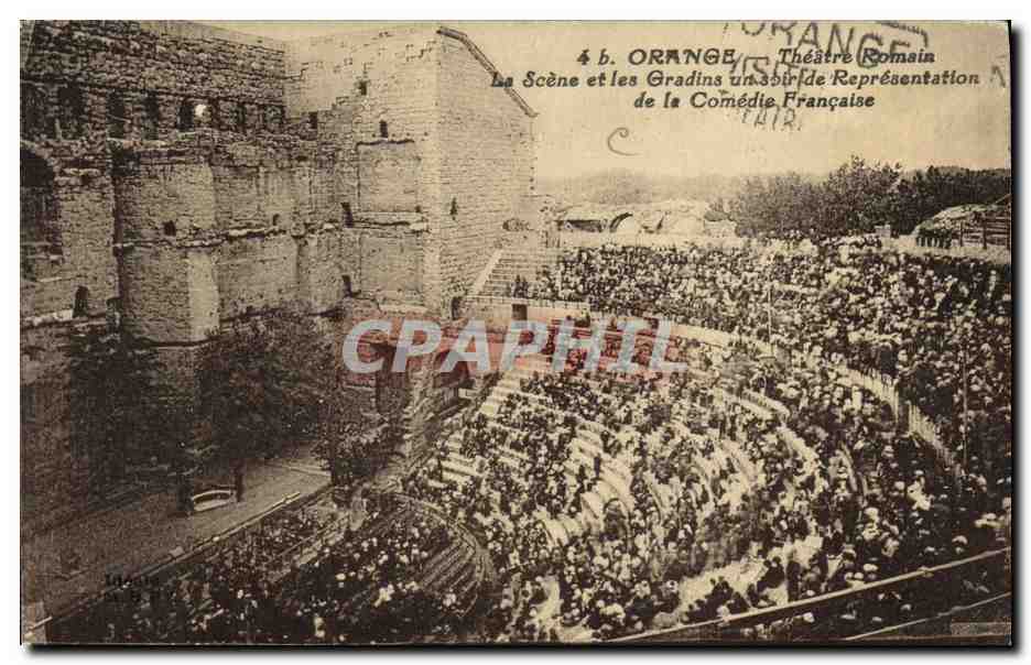 CPA Theatre Orange Theatre romain La scene et les gradins un soir de representation de la Comedie Francaise