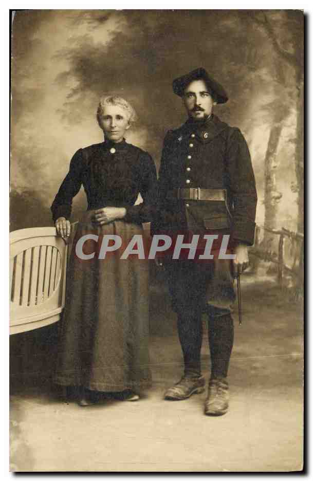 CARTE PHOTO Militaria (n°6 sur le col)Chasseurs Alpins 