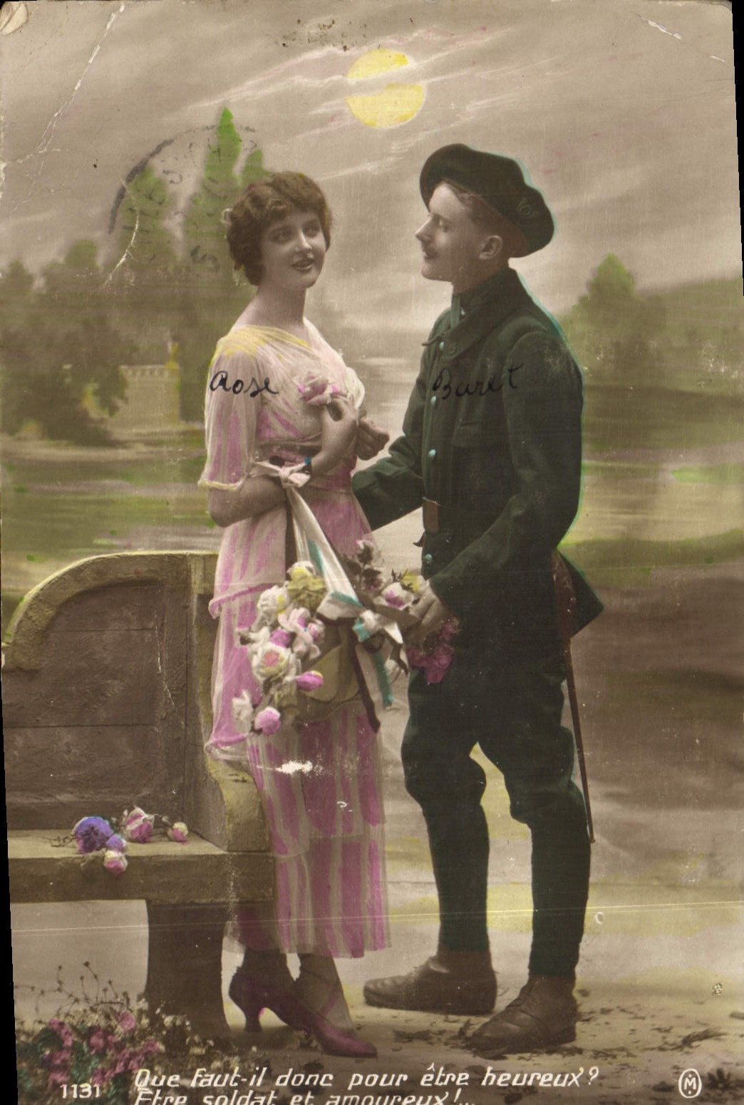 CPA Militaria Chasseurs Alpins Femme