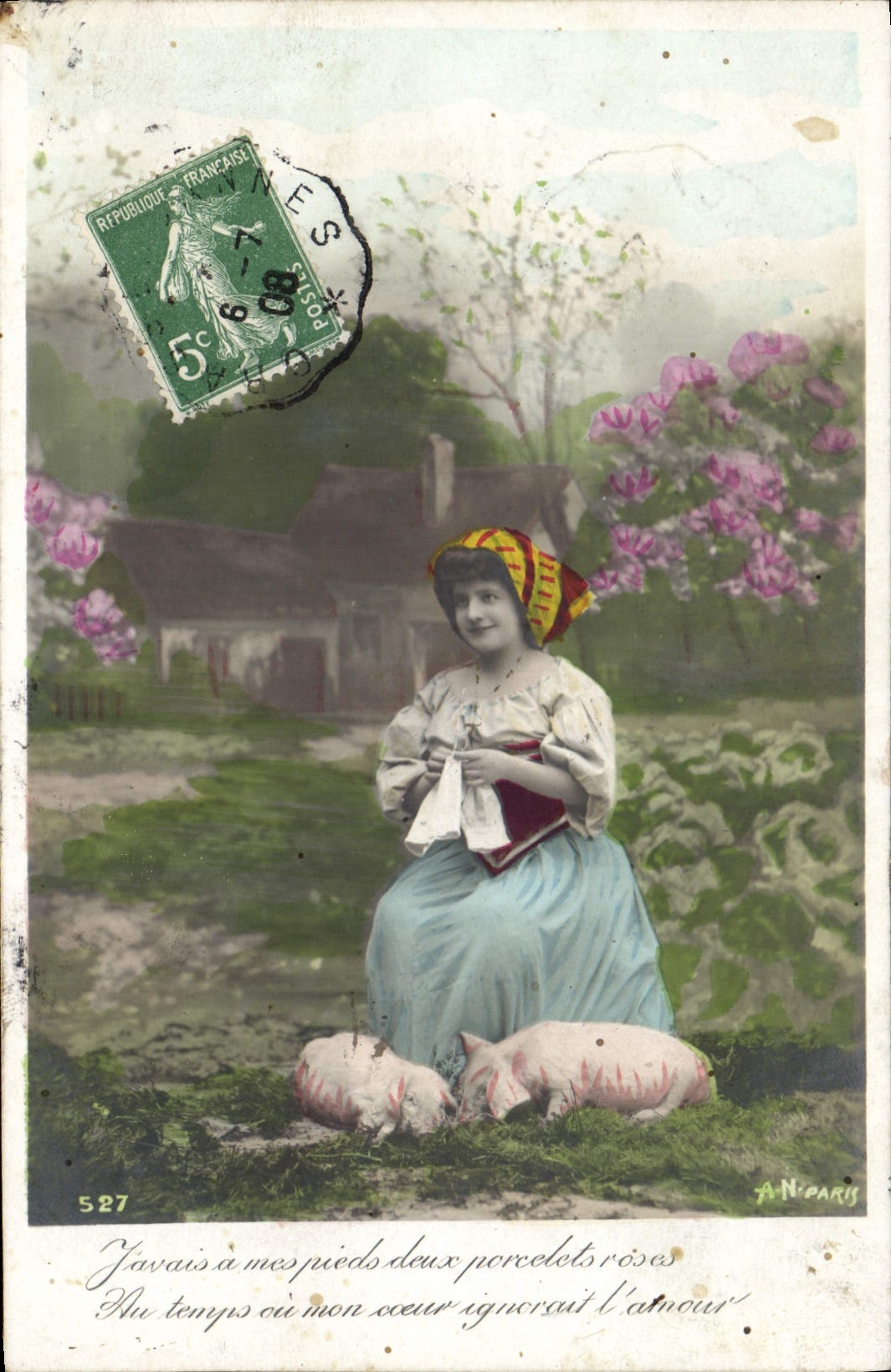 CPA Cochon Porc Femme 