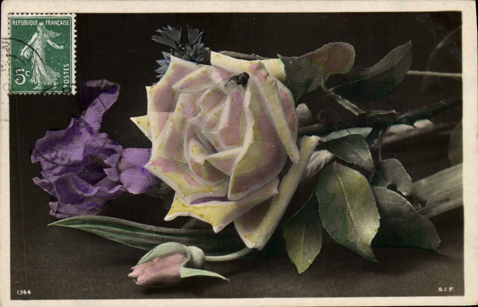 CPA Fantaisie Fleurs 