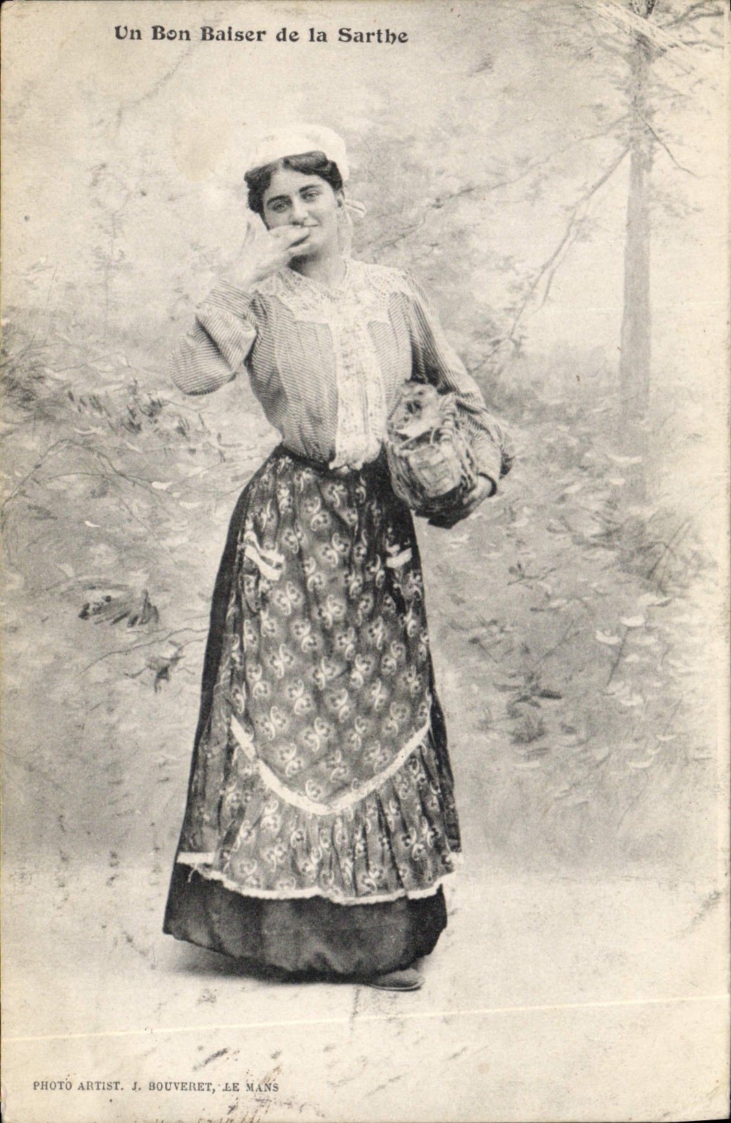 CPA Folklore Un bon baiser de la Sarthe 