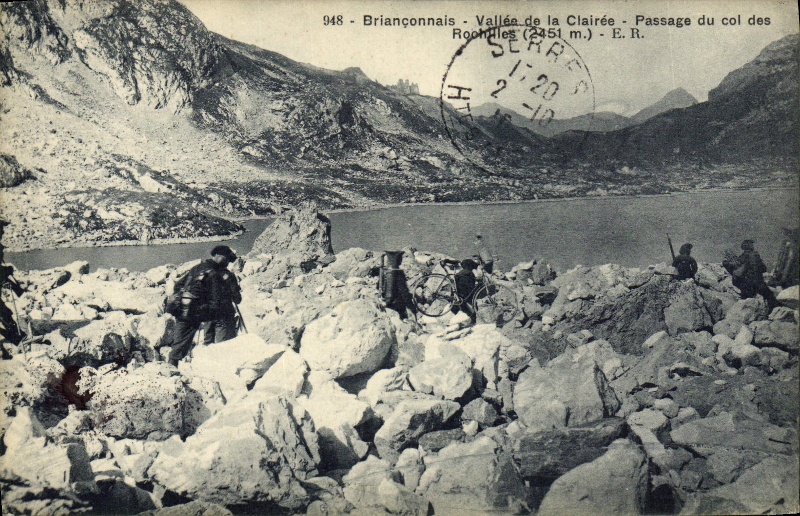 CPA Militaria Chasseurs alpins Brianconnais Vallee de la Clairee Passage du col des Roucilles
