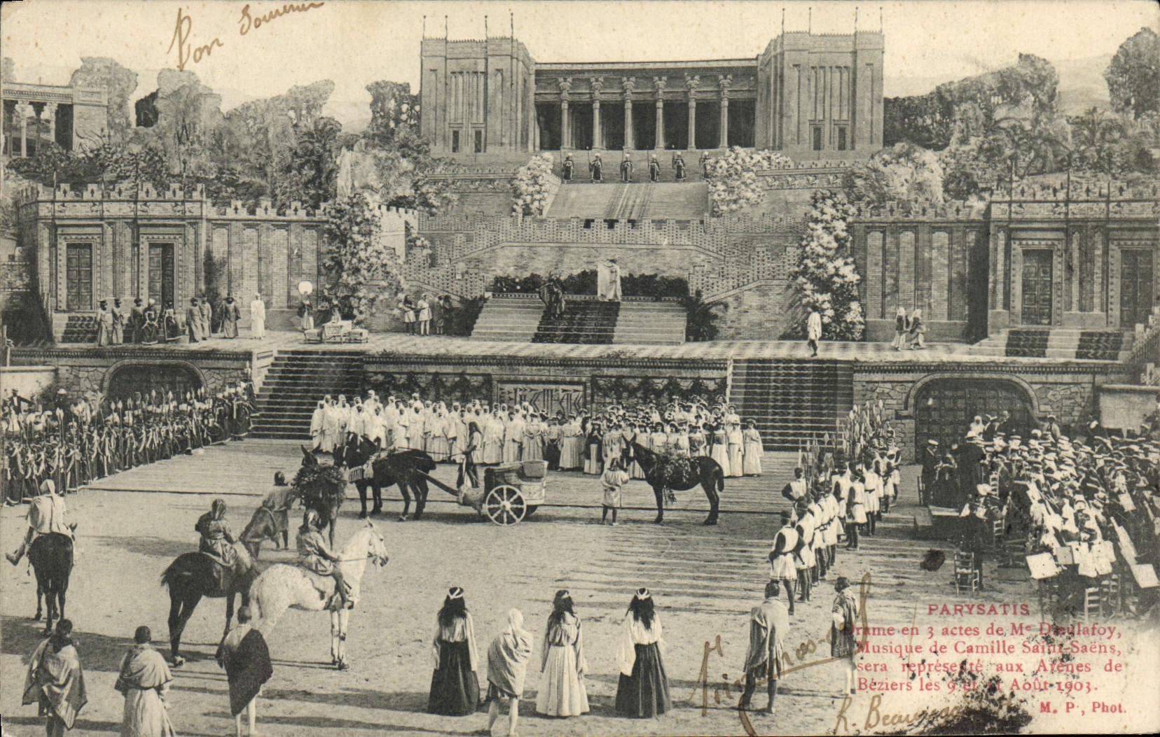 Spectacle de Parysatis — représentation aux Athènes de Béziers — M. P. Phot.
