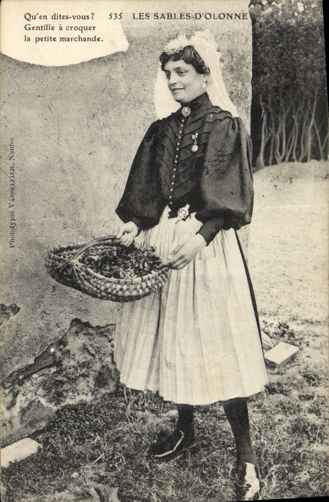 CPA Folklore Les Sables d'Olonne 