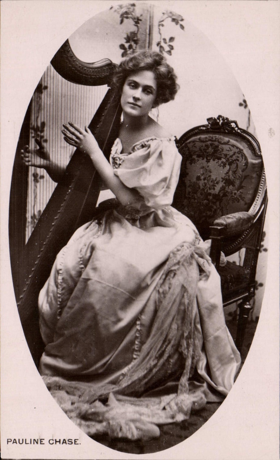 Pauline Chase — harpiste — Davidson Bros. & New York