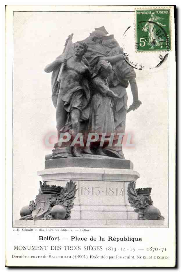 CPA Belfort Place de la Republique Monument des Trois Sieges Bartholdi