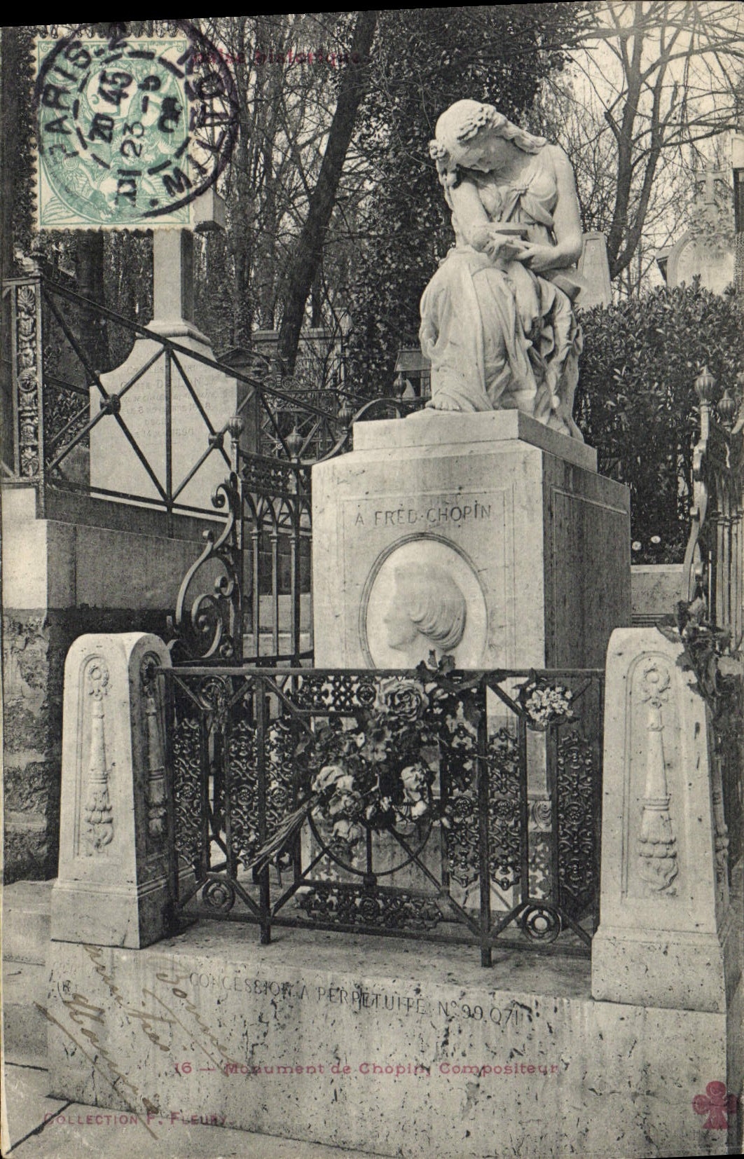 CPA Paris Pere Lachaise Monument de Chopin Compositeur 