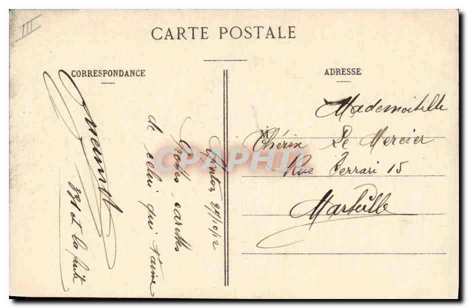 Soldats transportant une pièce d'artillerie — Le plus enflété des six... — Paris Déposé — Verso