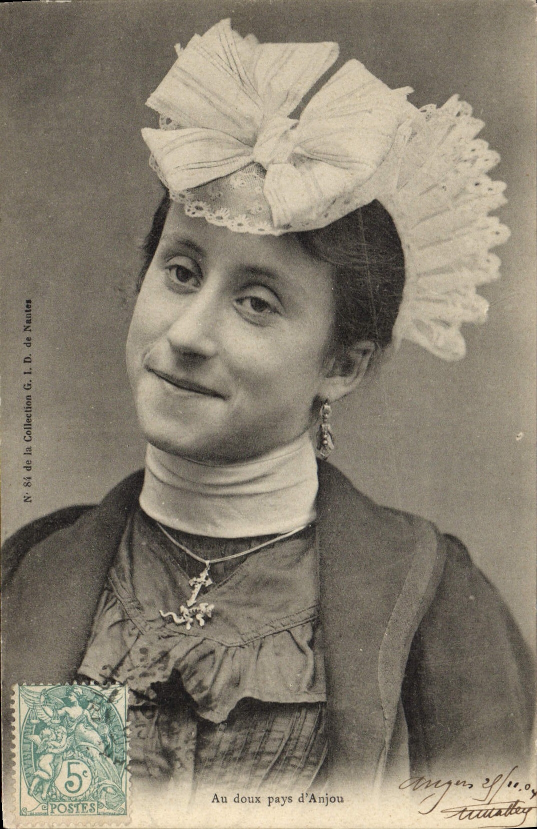 CPA Folklore Au doux pays d'Anjou 