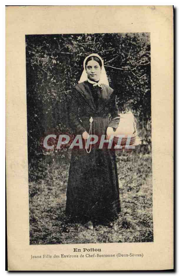 CPA Folklore En Poitou Jeune fille des encirons de Chef Boutonne 