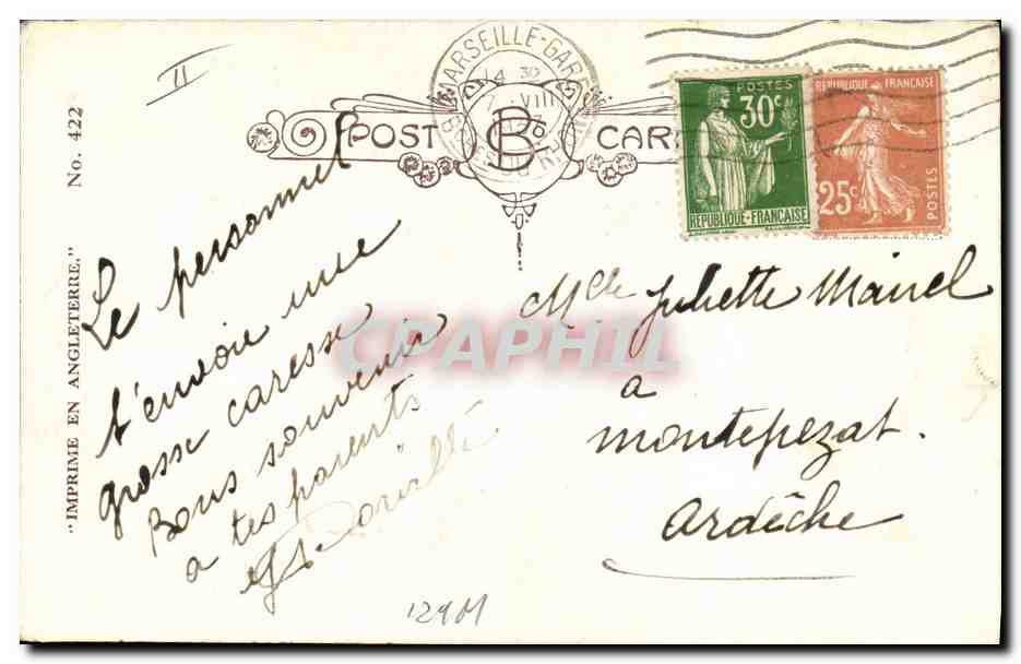 Enfant avec perruque et rouge à lèvres — D. TEMPEST — Imprimée en Angleterre — Back
