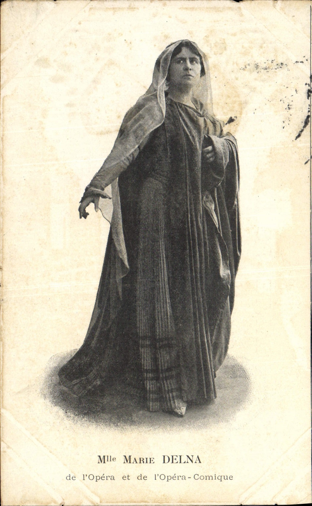 CPA Mlle Marie Delna de l'Opera et de l'Opera Comique 