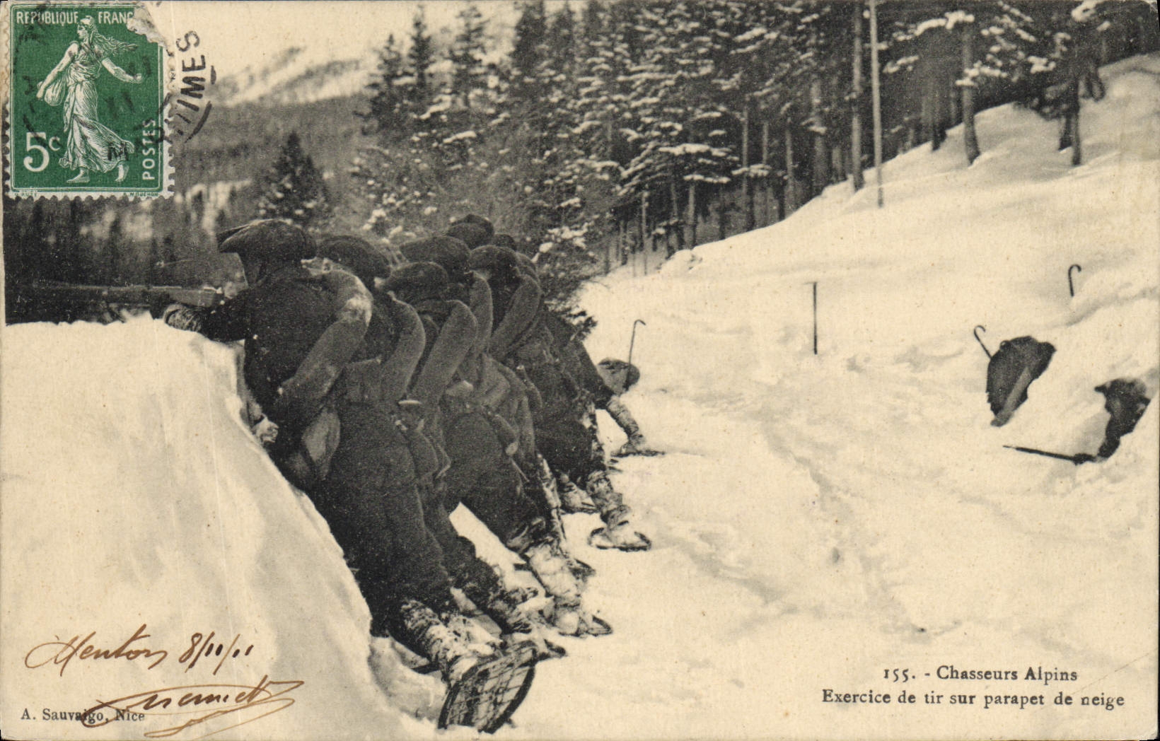 CPA Militaria Chasseurs Alpins Exercice de tir sur parapet de neige 