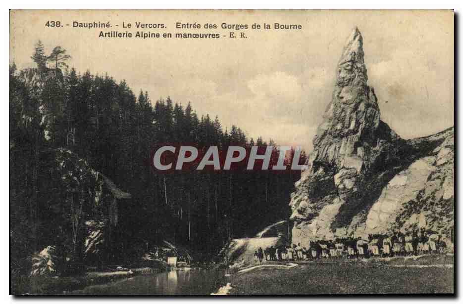 CPA Militaria Chasseurs Alpins Dauphine Le Vercors Entree des Gorges de la Bourne Artillerie alpine en manoeuvres 