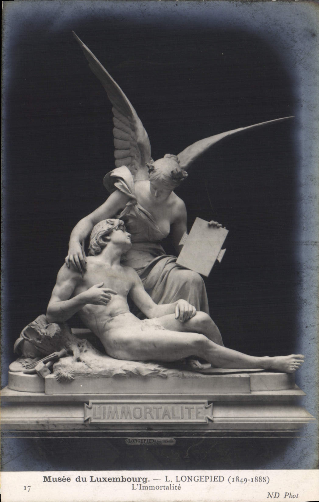 CPA Paris Musee du Luxembourg longepied L'Immortalite 