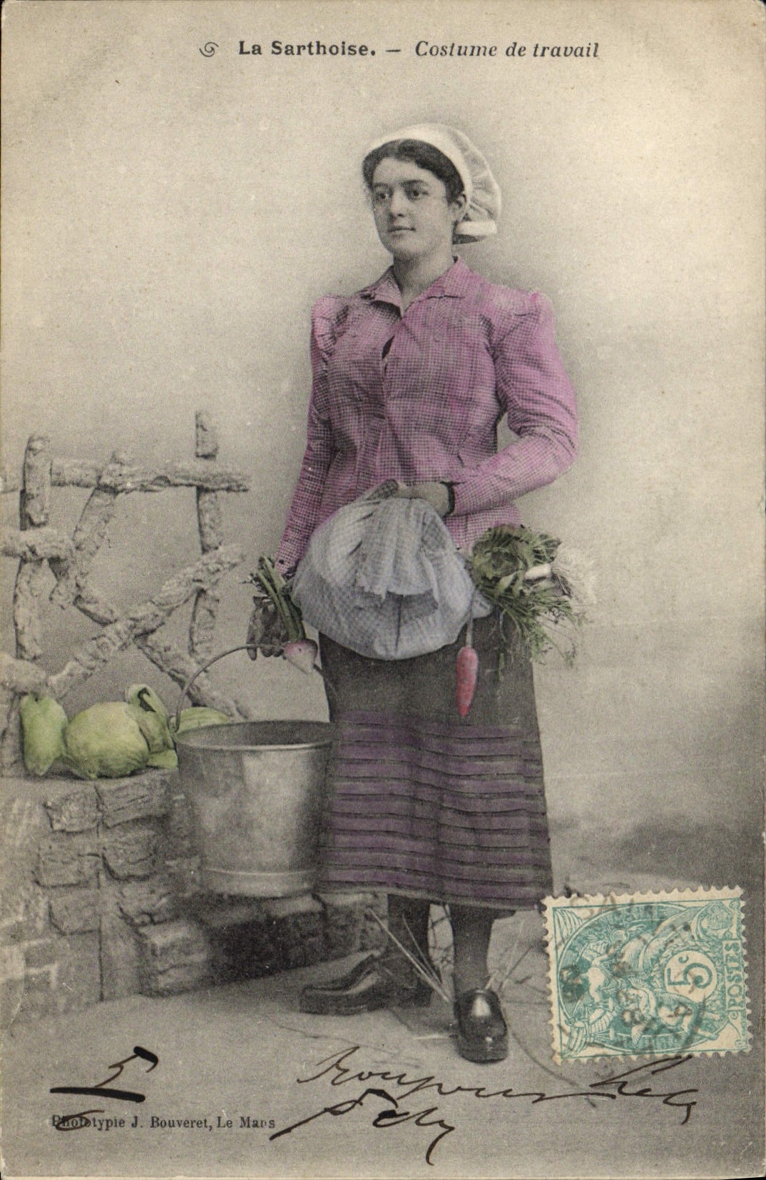 CPA Folklore La Sarthoise Costume de travail 