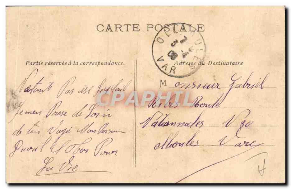 Dame instruite pour leçons de français — une perroquet — éditeur non visible — Reverso