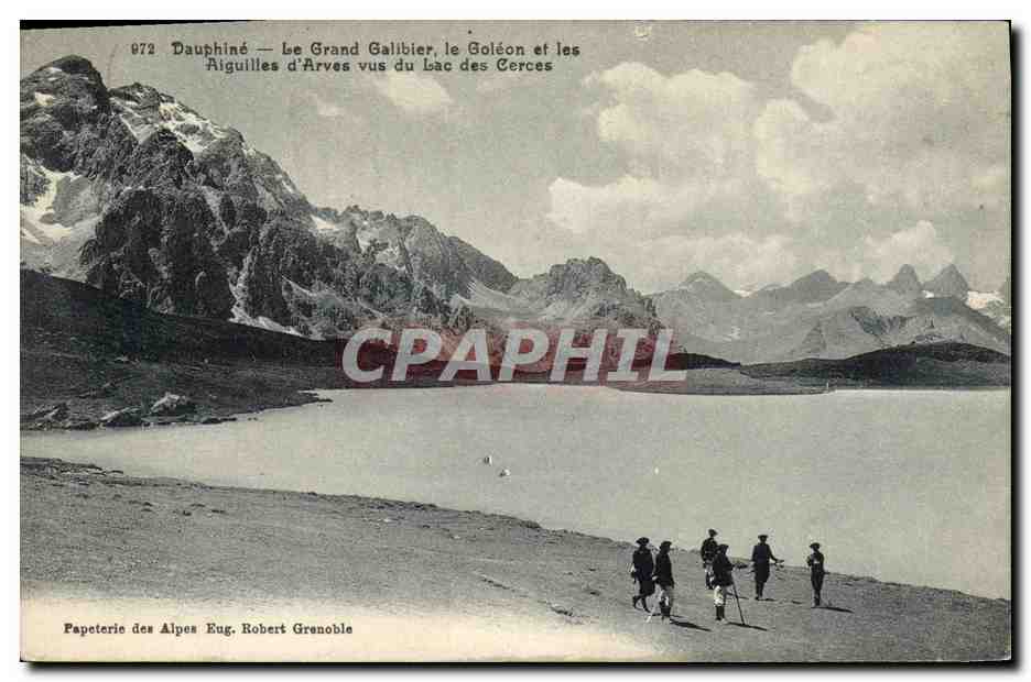 CPA Militaria Chasseurs Alpins Dauphine La Grand Galibier Le Goleon et les aiguilles d'Arves vus du lac des Cerces 