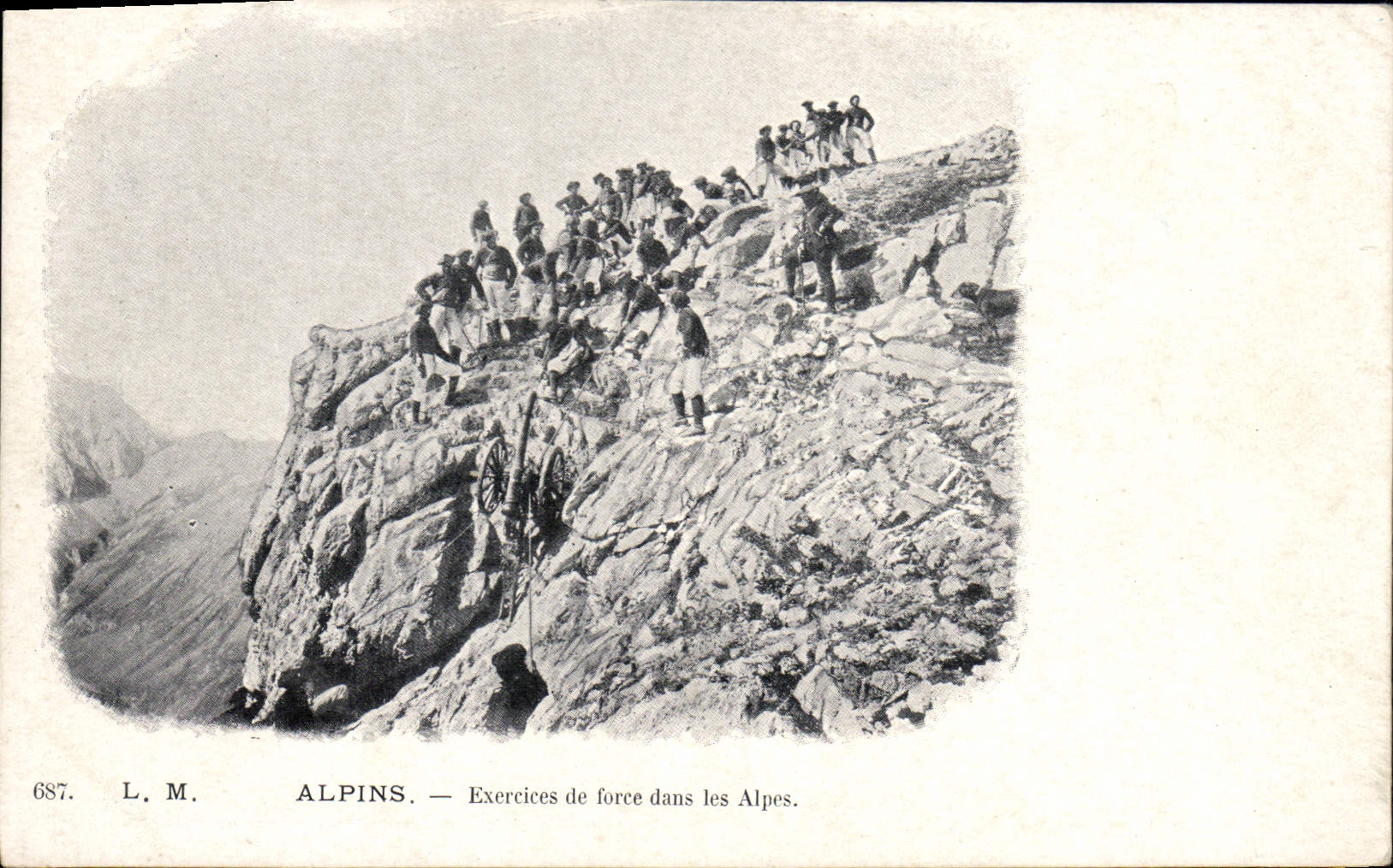 CPA Militaria Chasseurs Alpins Exercices de force dans les Alpes 