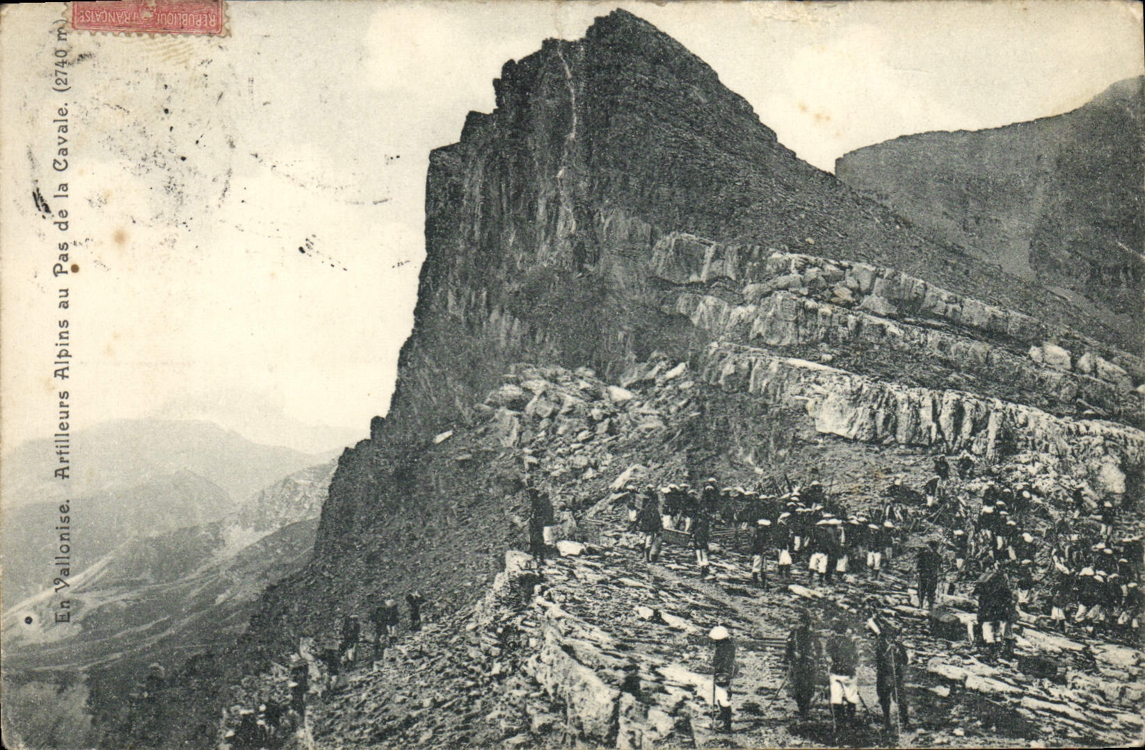 CPA Militaria Chasseurs Alpins En Vallonise Artilleurs alpins au Pas de la Cavale 