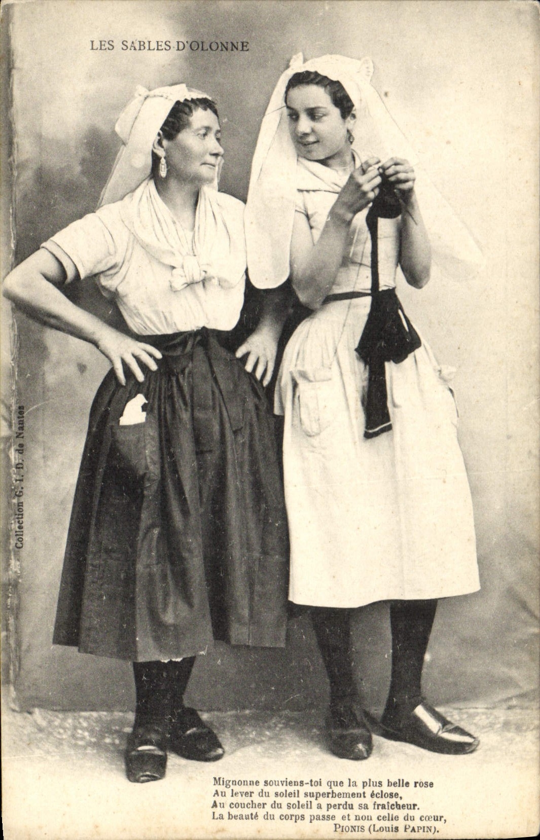 CPA Folklore Les Sables d'Olonne 